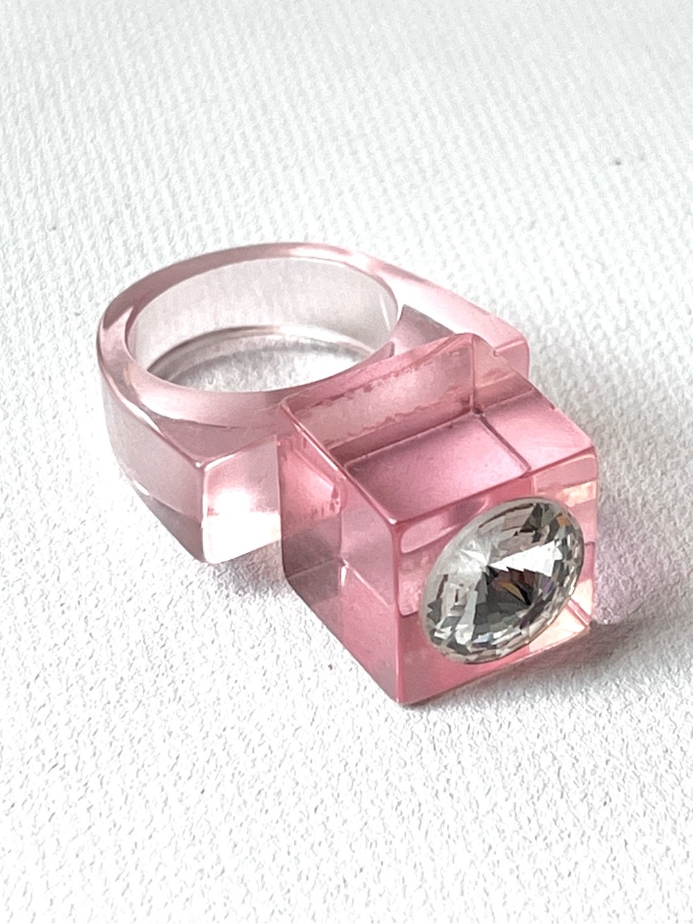 Vintage Size 8 Lucite Ring Chunky Pastel Pale Pink Cubism Rhinestone Statement